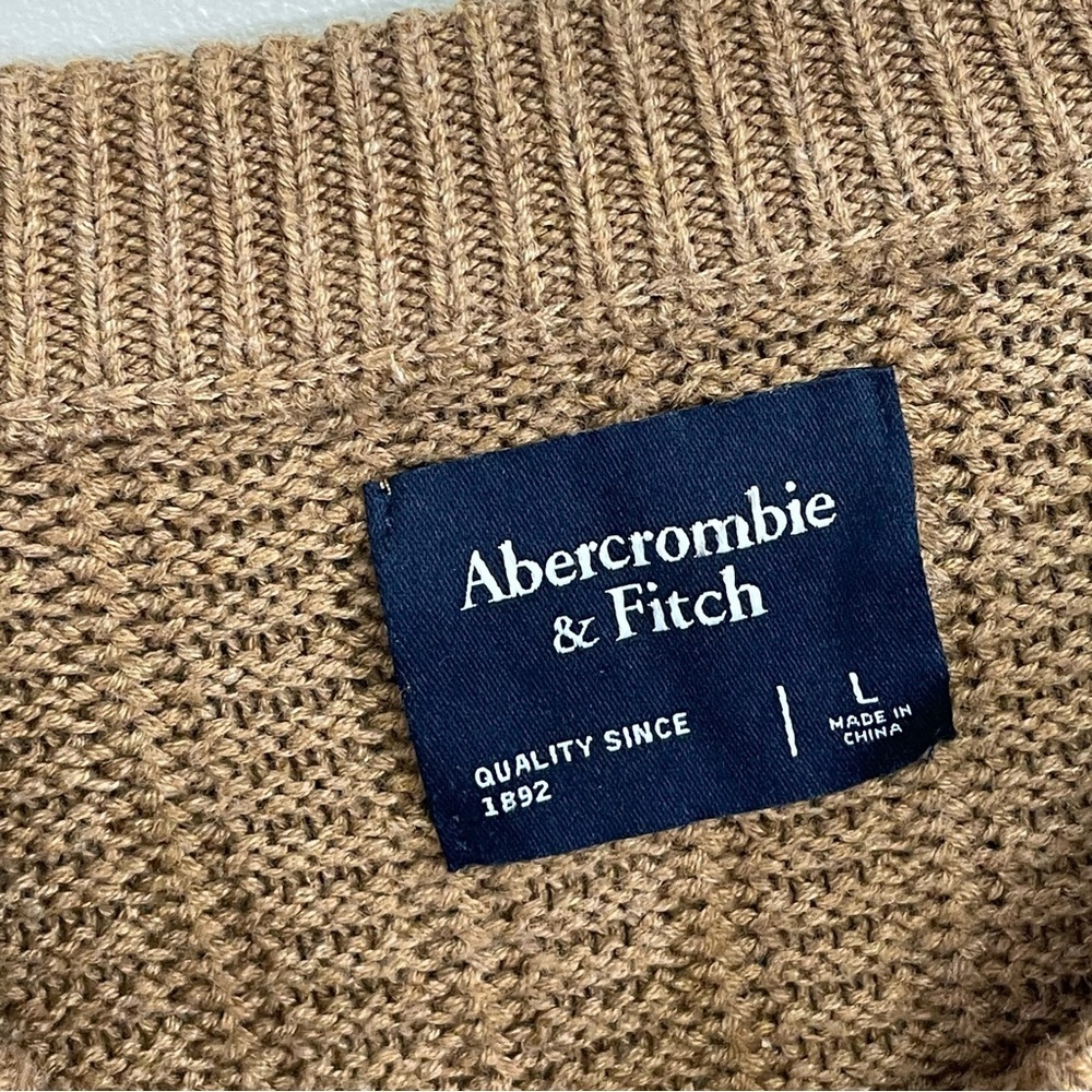 Abercrombie & Fitch men’s size Large cable knot Sweater lightweight tan neutral - Picture 4 of 9